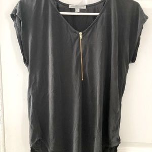 Small “green envelope LA” black zippered front blouse
